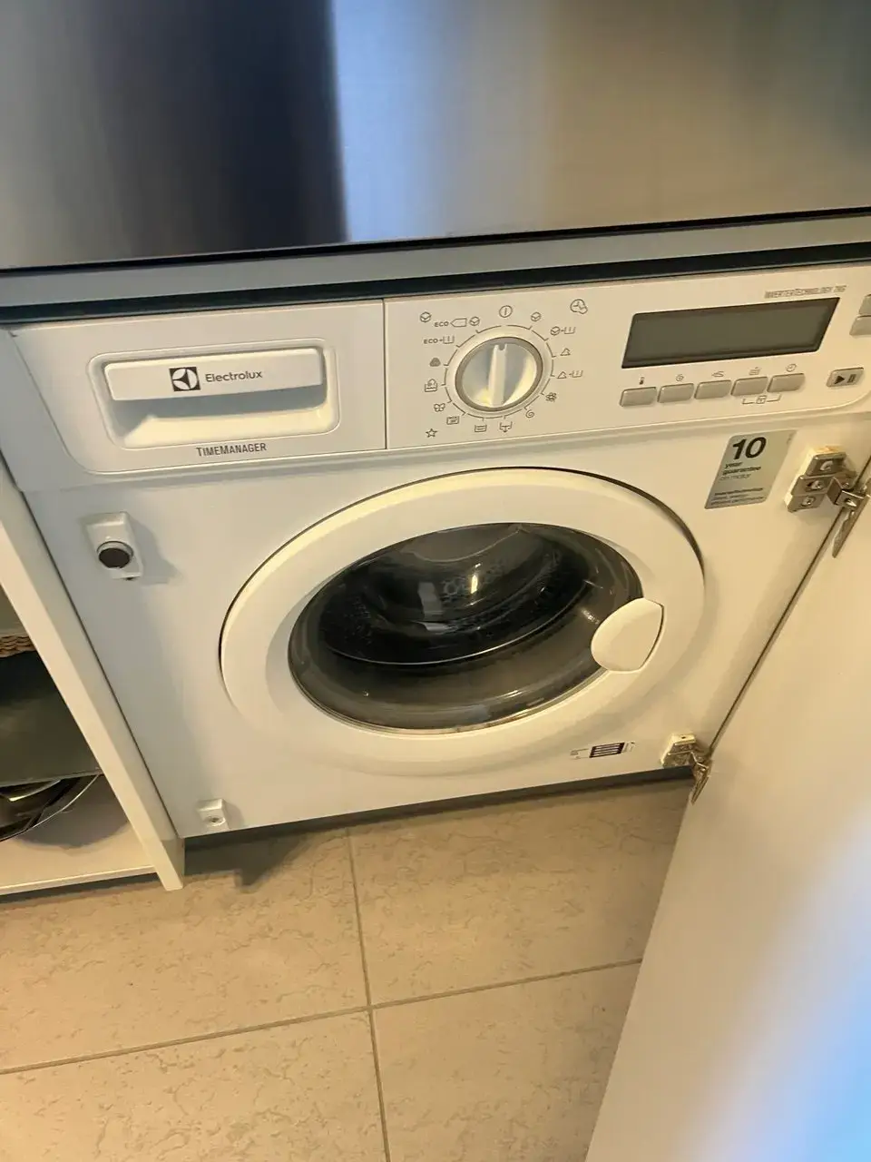 Wymiana łożyska w pralce Electrolux Mokotów – profesjonalna naprawa pralki z dojazdem do klienta w Warszawie.